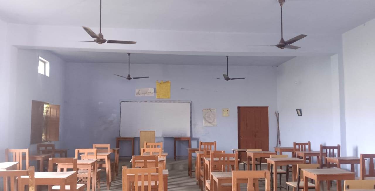 KEDAR PHAUJDAR MAHAVIDYALAYA GURAINI GHAZIPUR  (U.P.)	